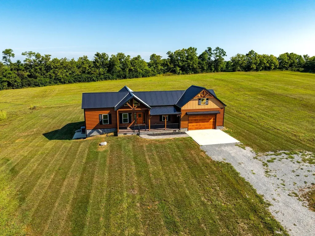910 Walnut Grove Road Carlisle KY 40311