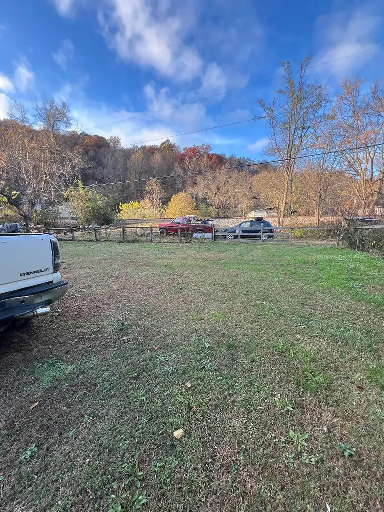 14 Old Jenson Hollow Road Pineville KY 40977