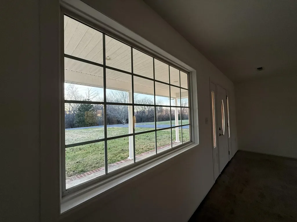 257 Johnny Bernard Lp Russell Springs KY 42642