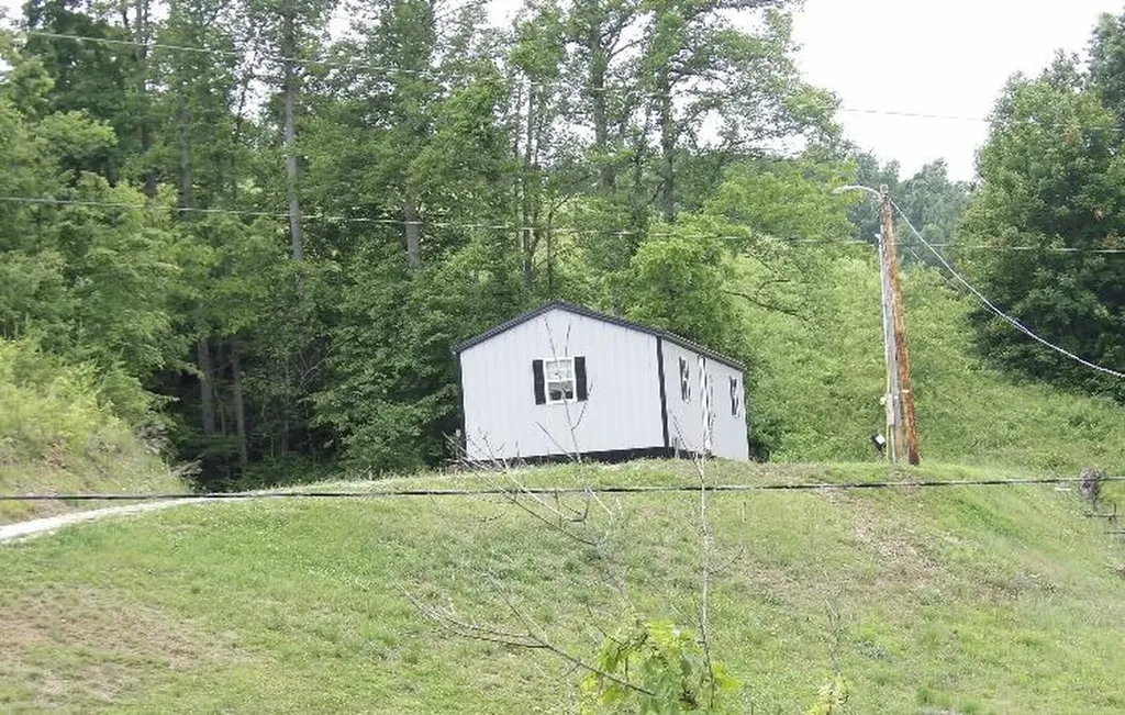 264 Sunshine Lane West Liberty KY 41472