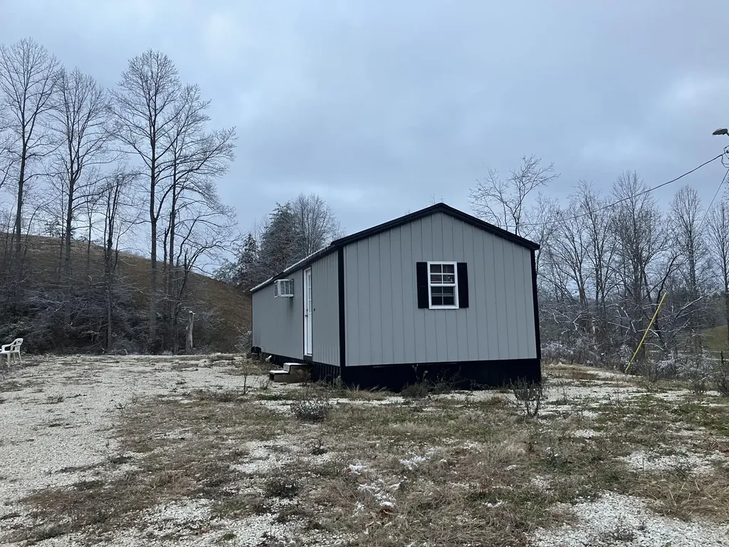 264 Sunshine Lane West Liberty KY 41472