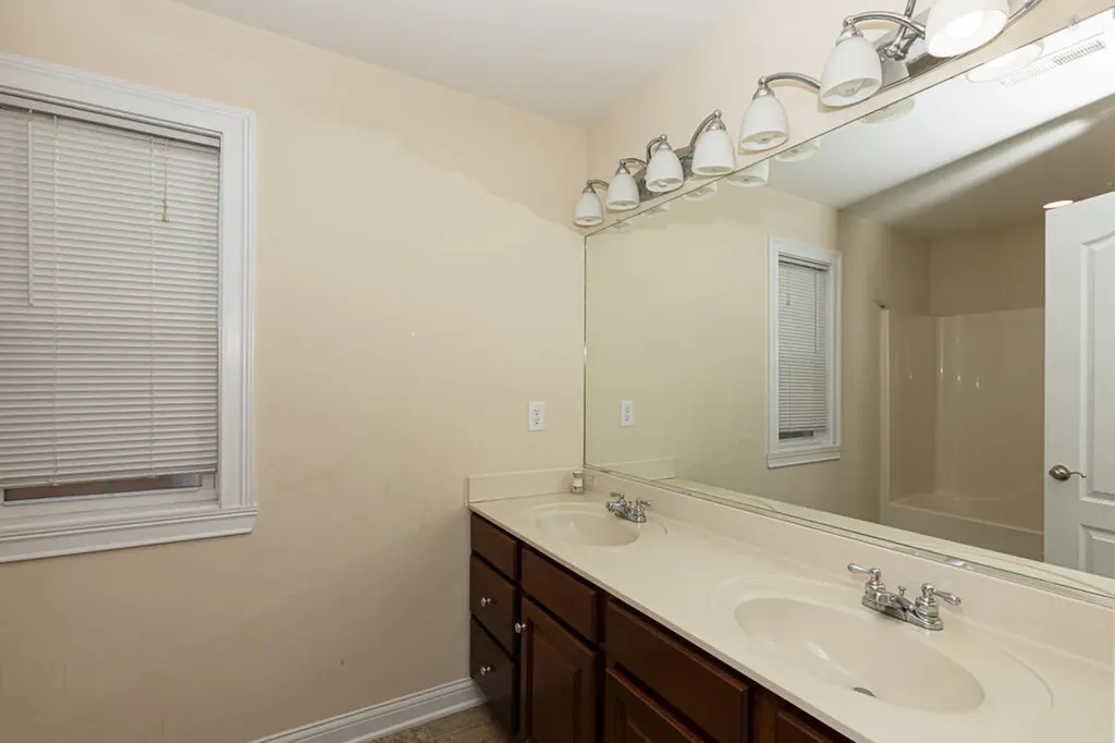 1064 Kiawah Place Lexington KY 40515