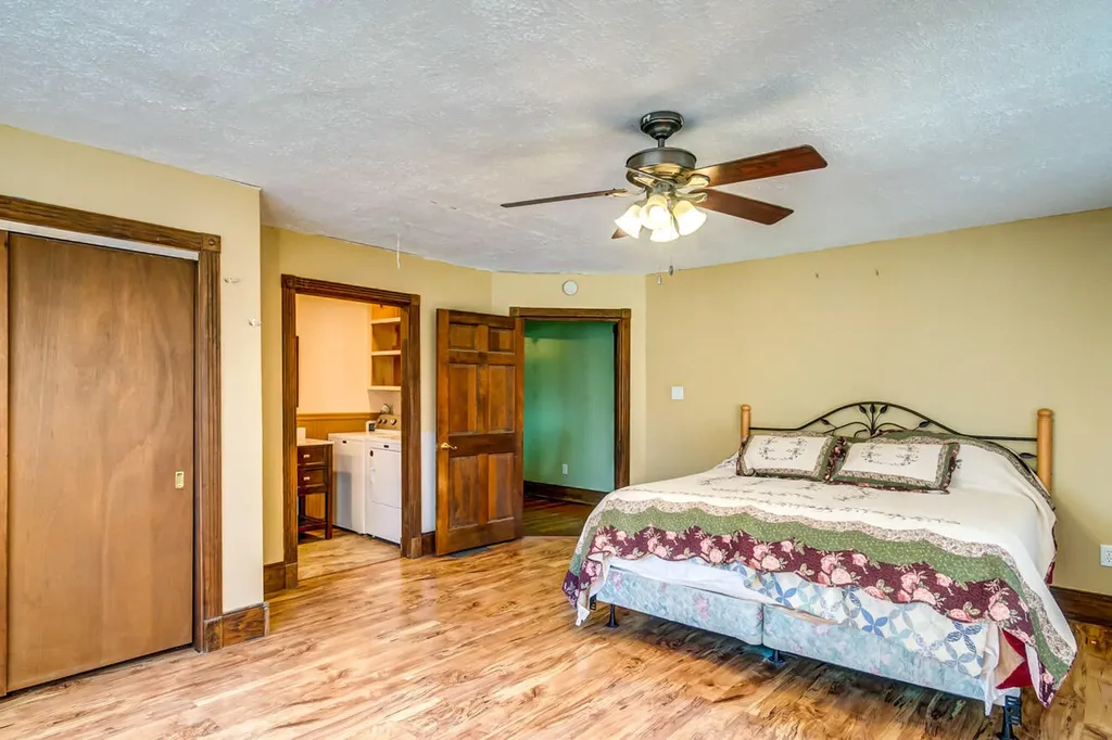 4481 Athens Boonesboro Road Lexington KY 40509