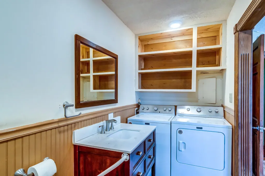 4481 Athens Boonesboro Road Lexington KY 40509