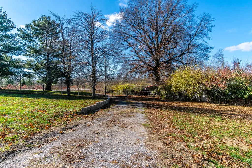 4481 Athens Boonesboro Road Lexington KY 40509