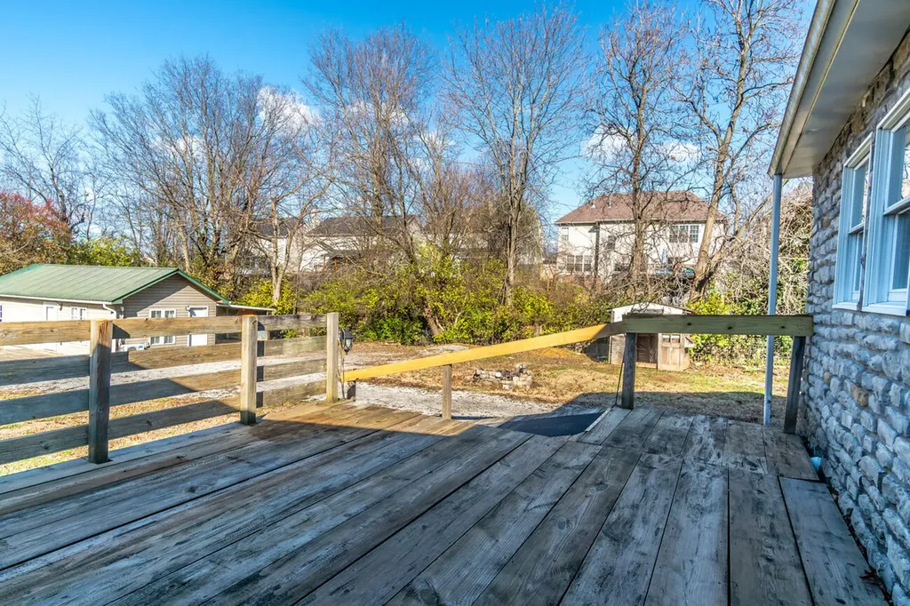 4481 Athens Boonesboro Road Lexington KY 40509