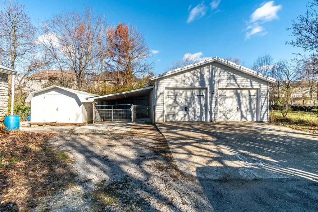 4481 Athens Boonesboro Road Lexington KY 40509
