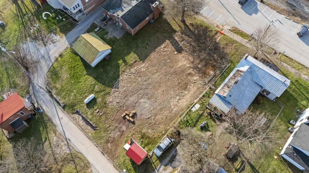 207 Main Street Sadieville KY 40370