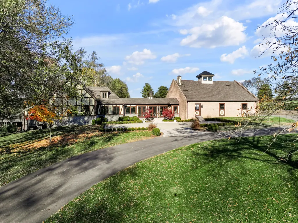 169 Muir Lane Georgetown KY 40324