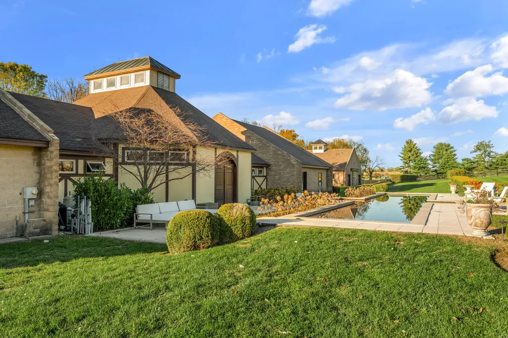 169 Muir Lane Georgetown KY 40324