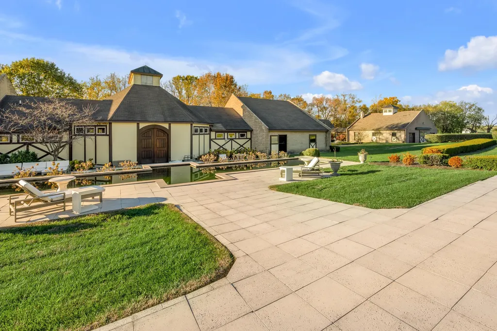 169 Muir Lane Georgetown KY 40324