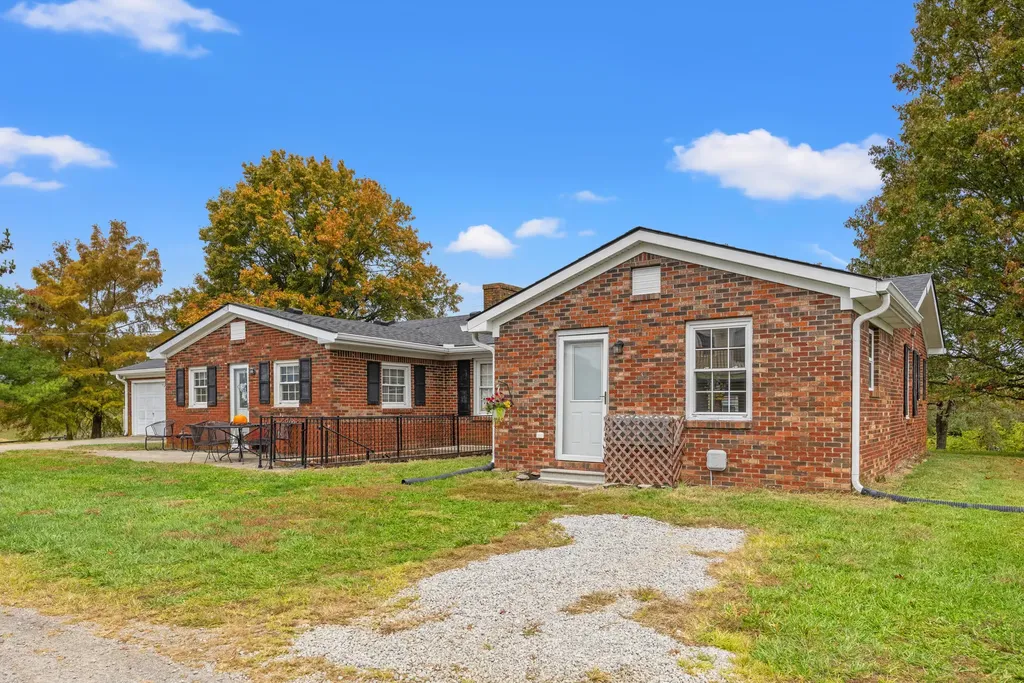 3049 Ironworks Road Winchester KY 40391
