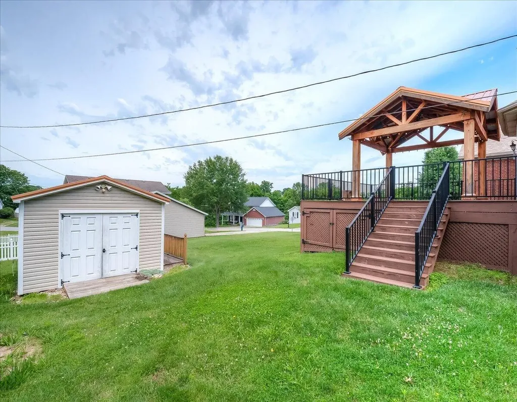1054 Devane Lane Frankfort KY 40601