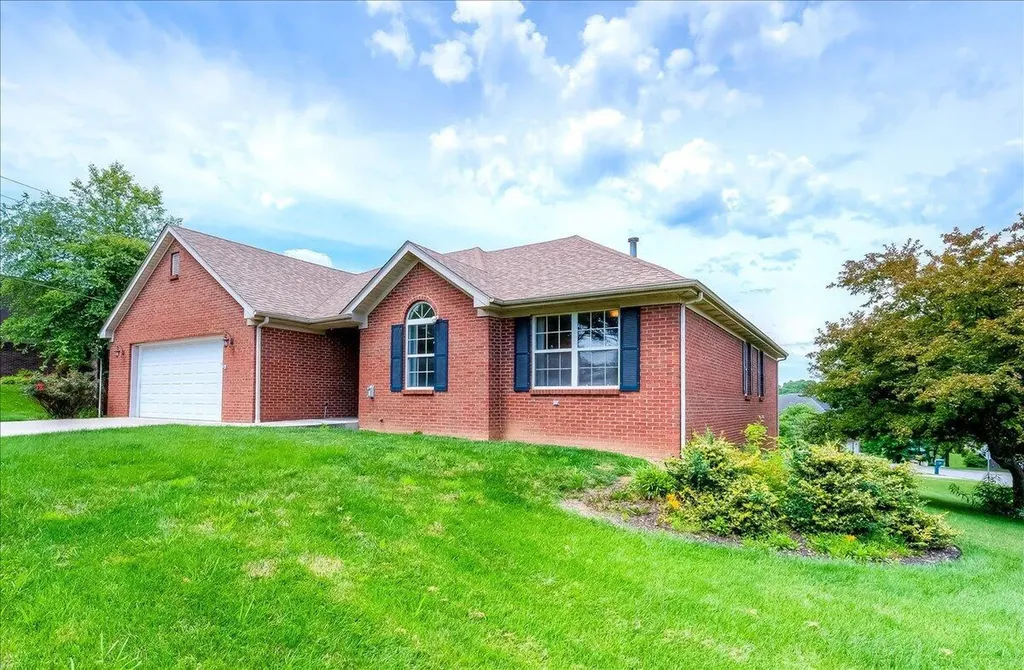 1054 Devane Lane Frankfort KY 40601