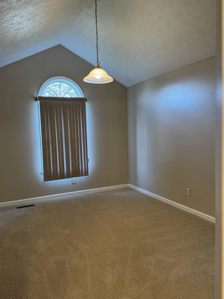 1054 Devane Lane Frankfort KY 40601