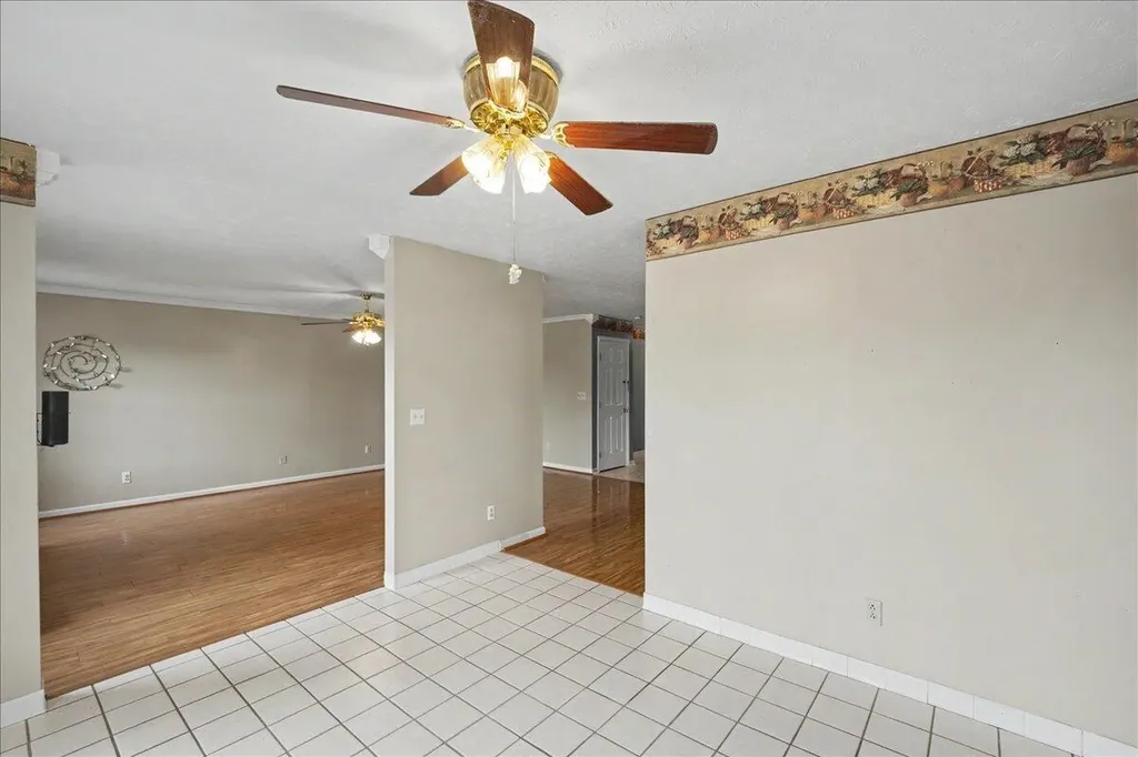 1054 Devane Lane Frankfort KY 40601