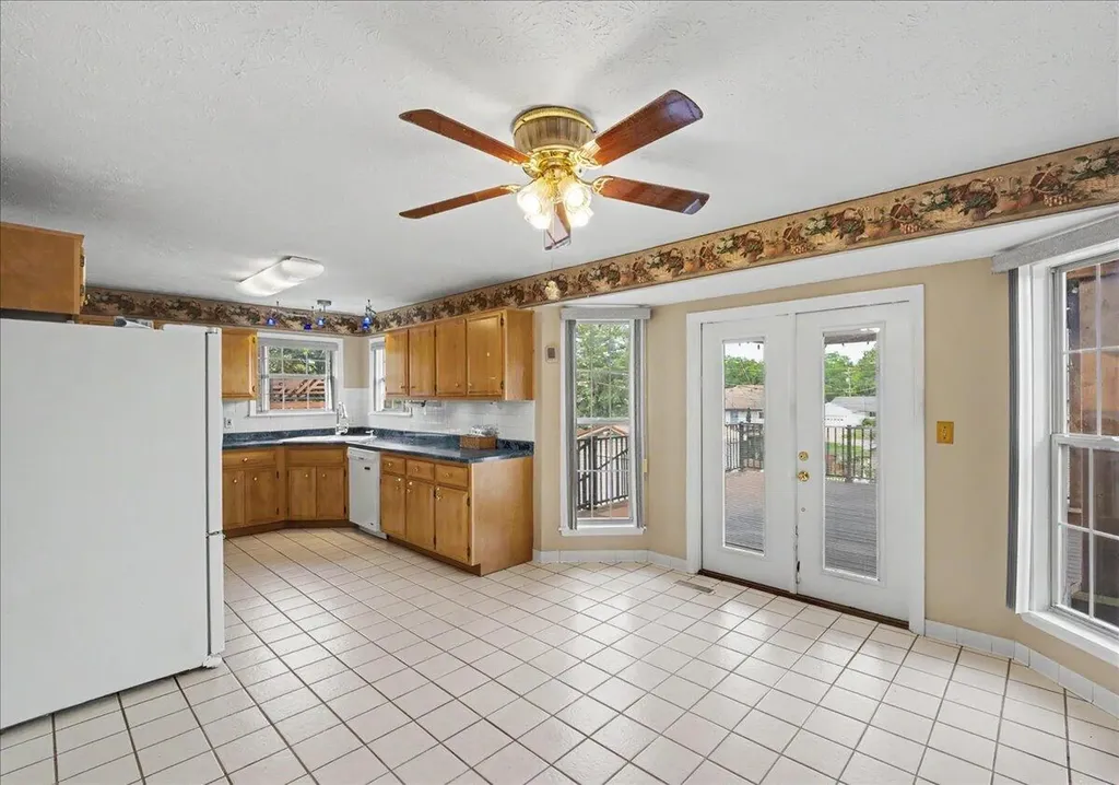1054 Devane Lane Frankfort KY 40601