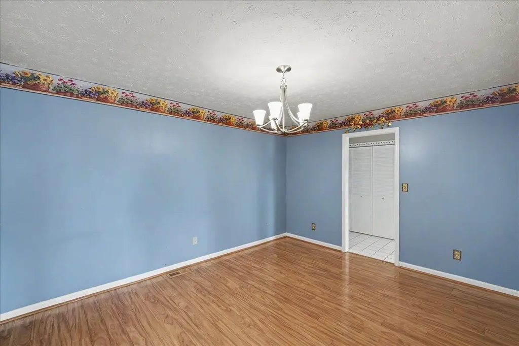 1054 Devane Lane Frankfort KY 40601