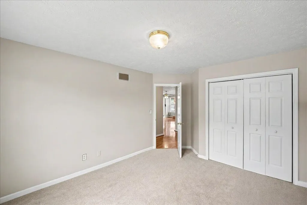 1054 Devane Lane Frankfort KY 40601