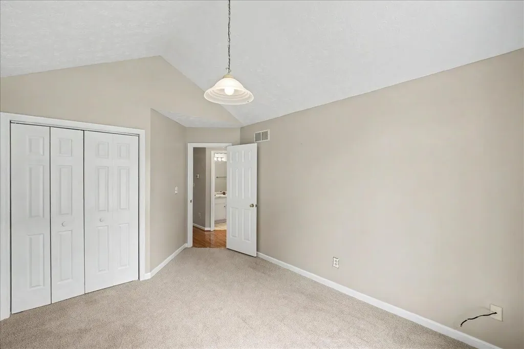 1054 Devane Lane Frankfort KY 40601