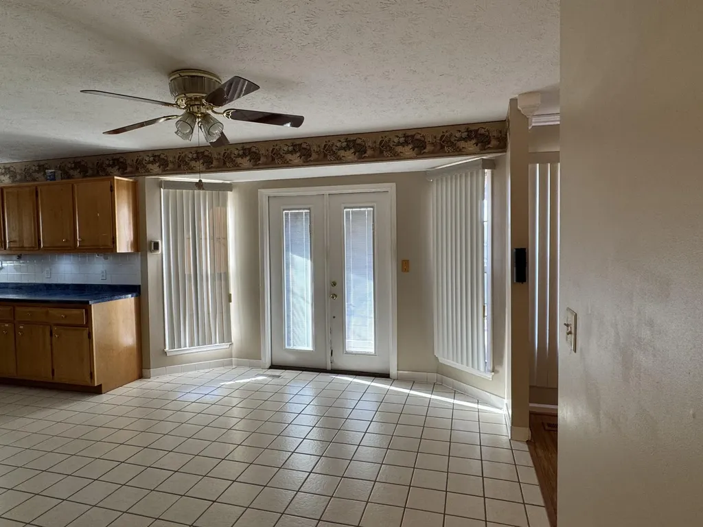 1054 Devane Lane Frankfort KY 40601