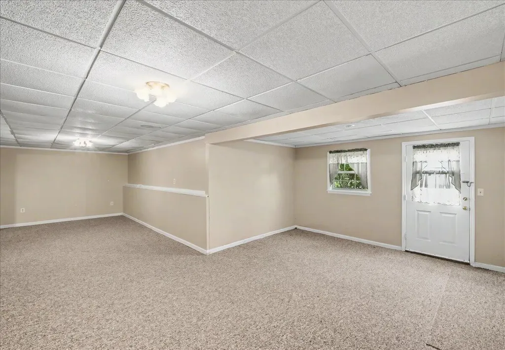 1054 Devane Lane Frankfort KY 40601