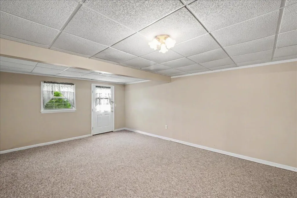 1054 Devane Lane Frankfort KY 40601