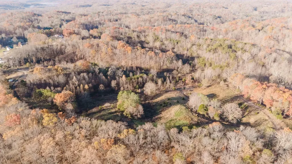 18 Lori Drive Irvine KY 40336