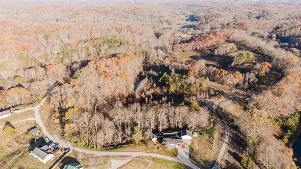 6 Hannah Lane Irvine KY 40336