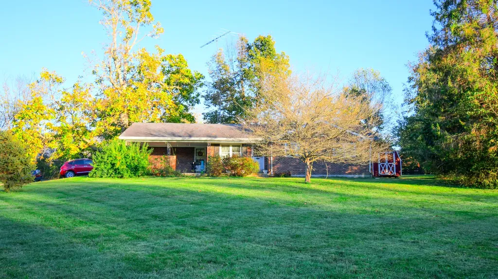 1051 Drydock Road Lawrenceburg KY 40342