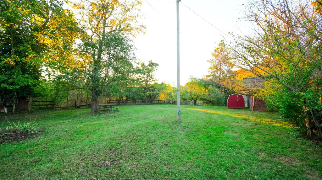 1051 Drydock Road Lawrenceburg KY 40342