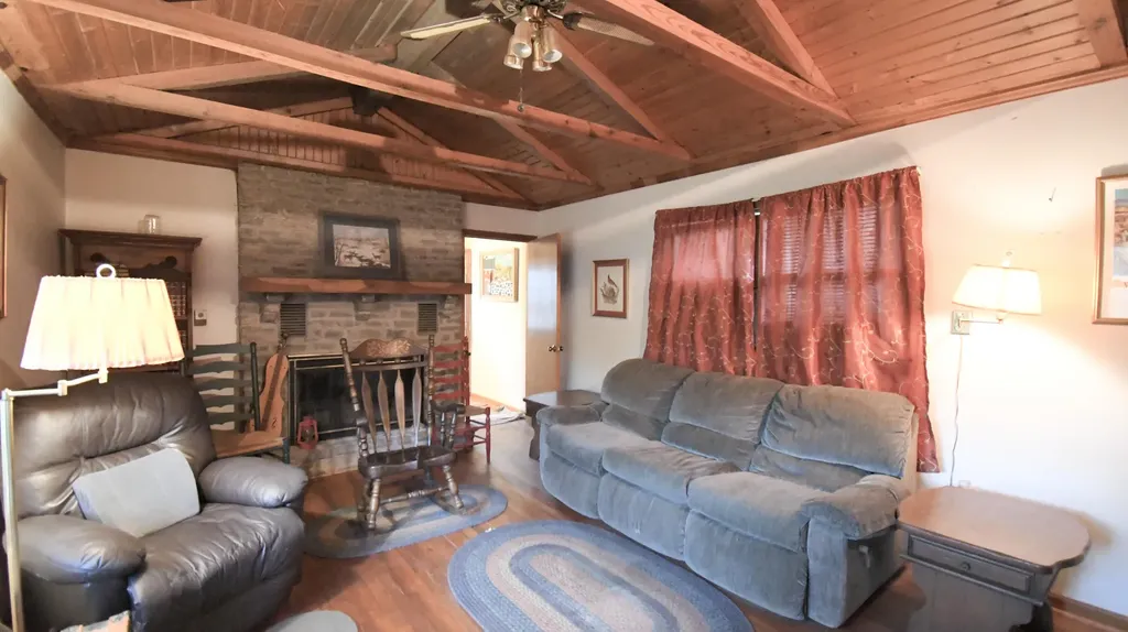 1051 Drydock Road Lawrenceburg KY 40342
