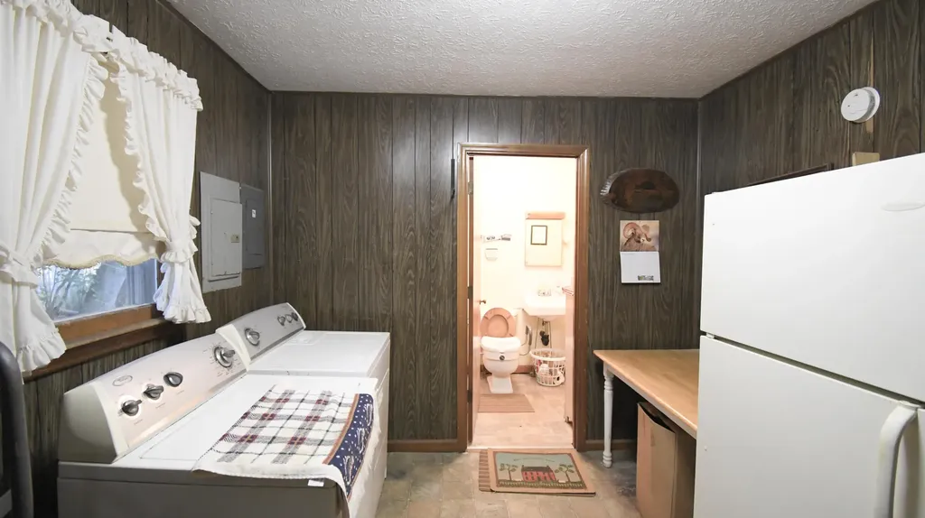 1051 Drydock Road Lawrenceburg KY 40342