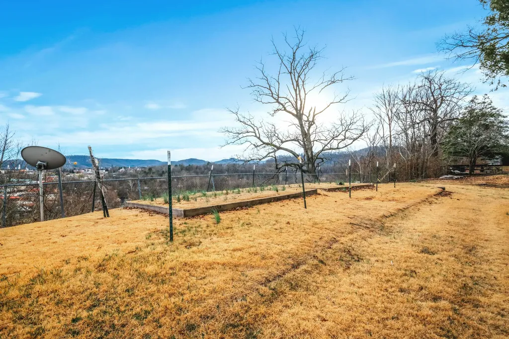 110 Locklin Drive Williamsburg KY 40769