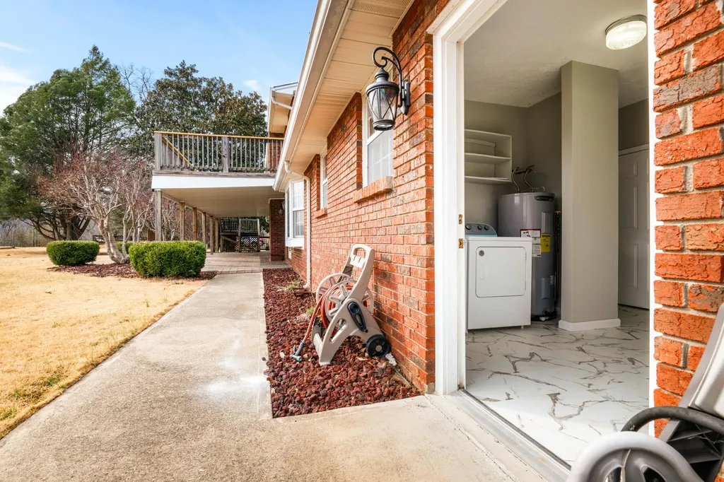 110 Locklin Drive Williamsburg KY 40769