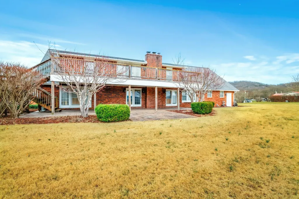 110 Locklin Drive Williamsburg KY 40769
