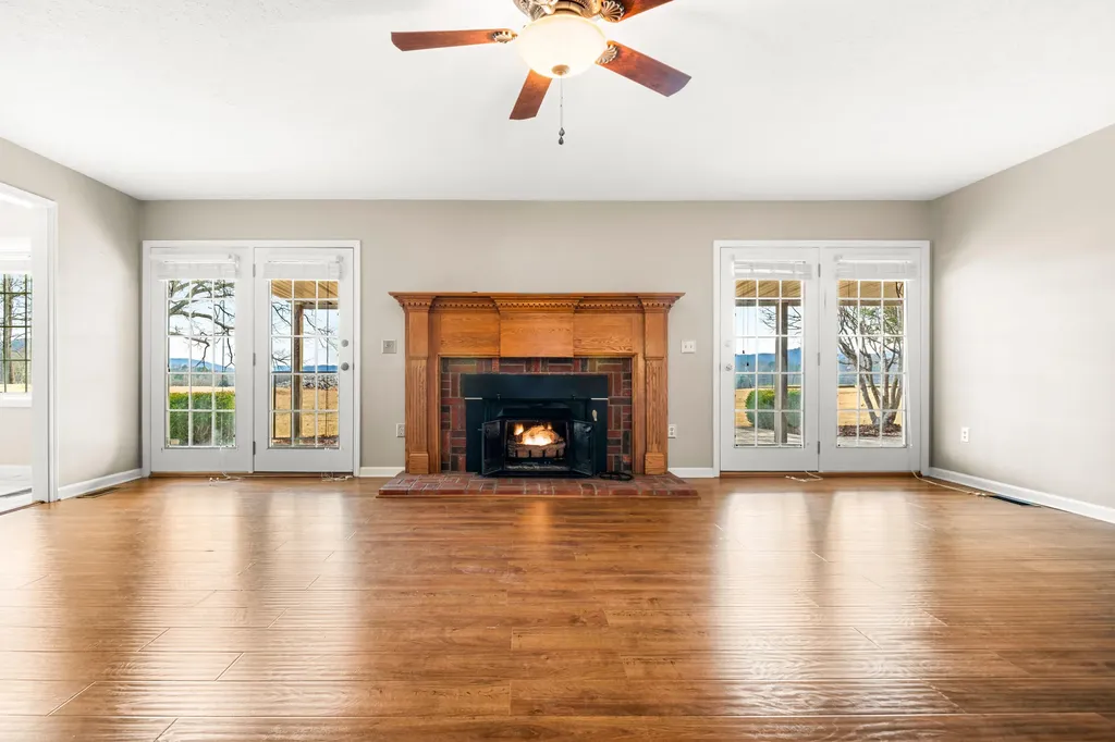 110 Locklin Drive Williamsburg KY 40769
