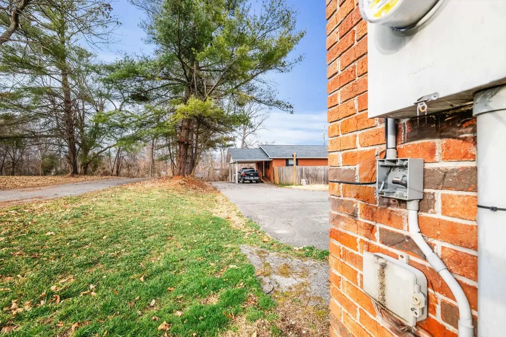 110 Locklin Drive Williamsburg KY 40769
