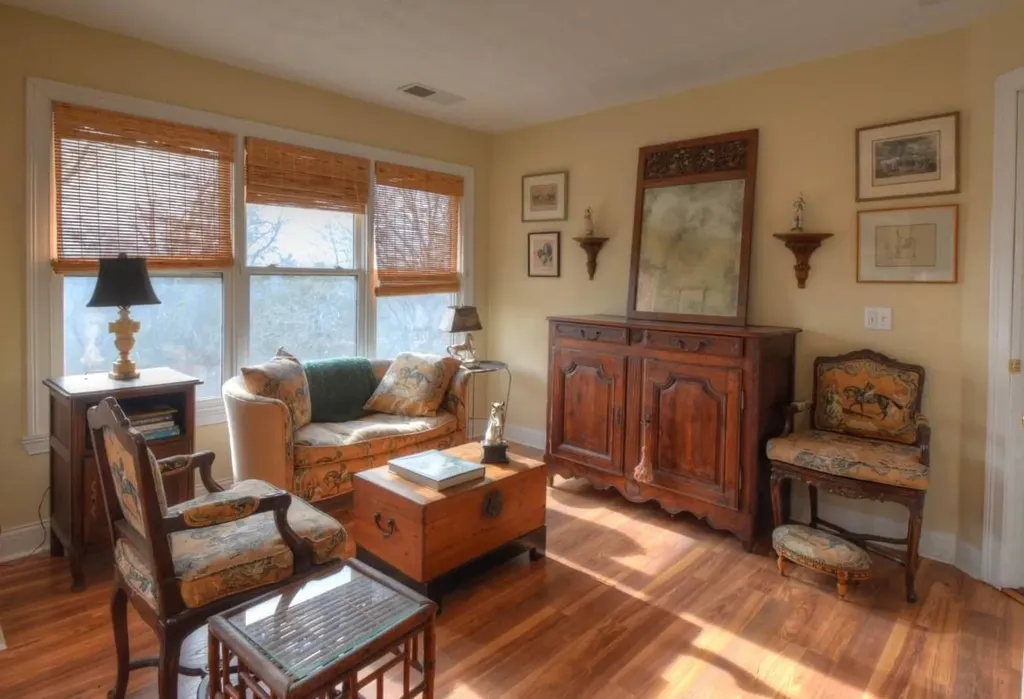 2315 Oregon Road Versailles KY 40383