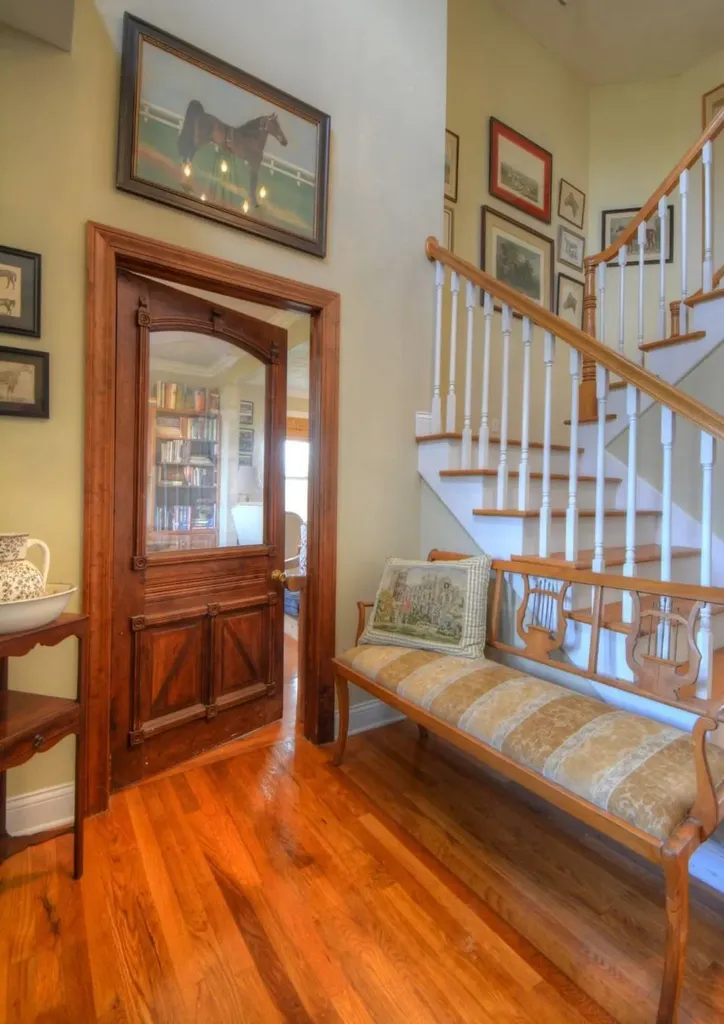 2315 Oregon Road Versailles KY 40383