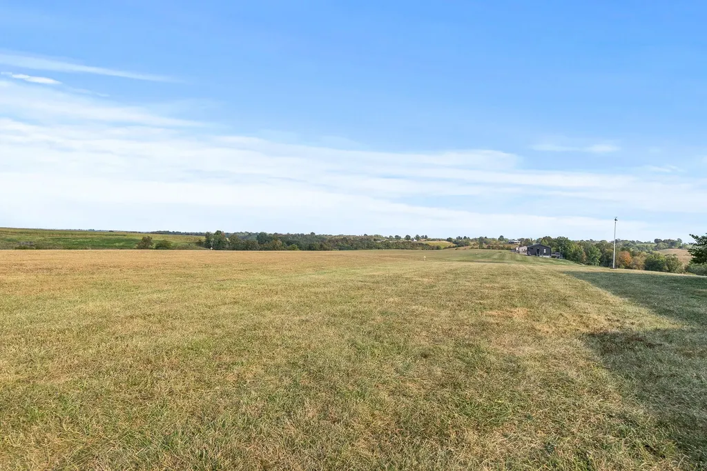30 Pilots Dream Drive Dry Ridge KY 41035