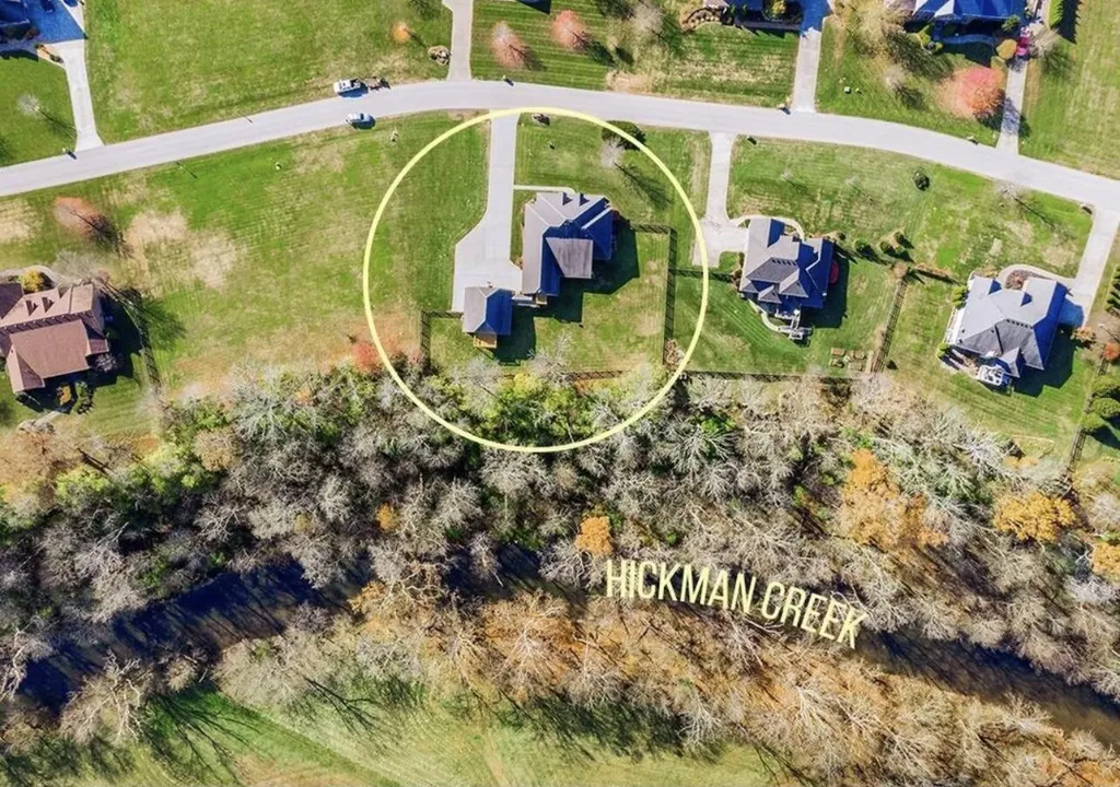 113 Whispering Brook Drive Nicholasville KY 40356