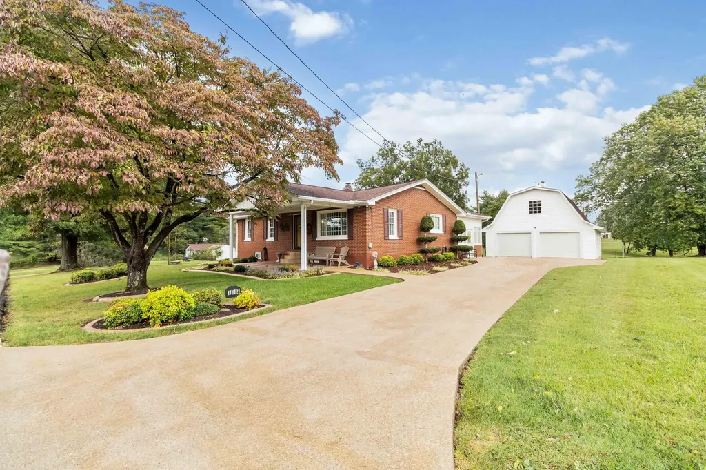 113 Perry Street Science Hill KY 42553