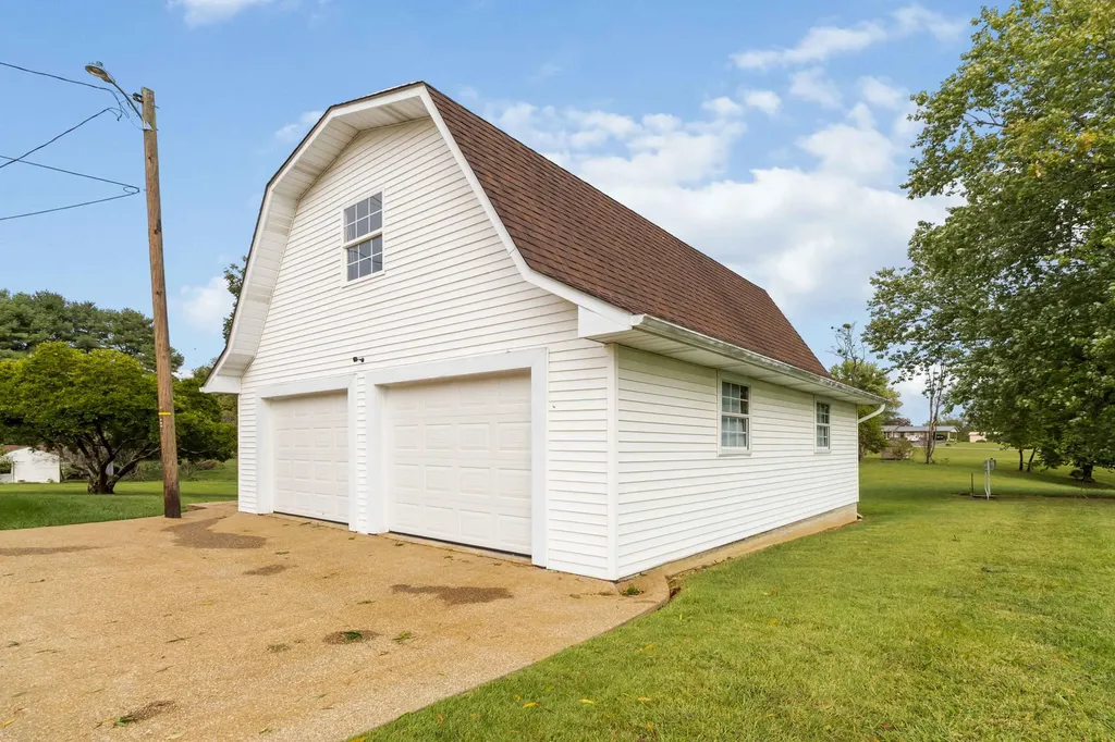 113 Perry Street Science Hill KY 42553