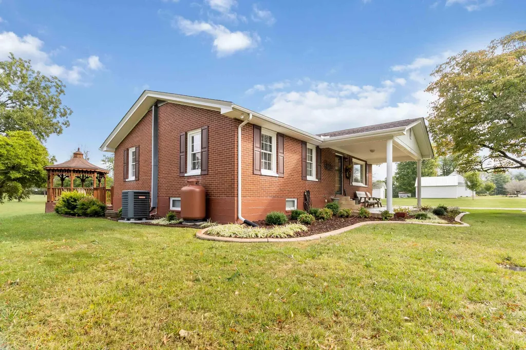 113 Perry Street Science Hill KY 42553
