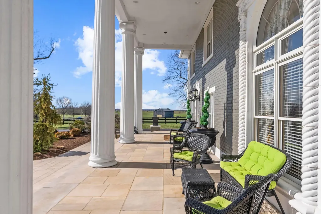 6198 Lexington Road Lancaster KY 40444