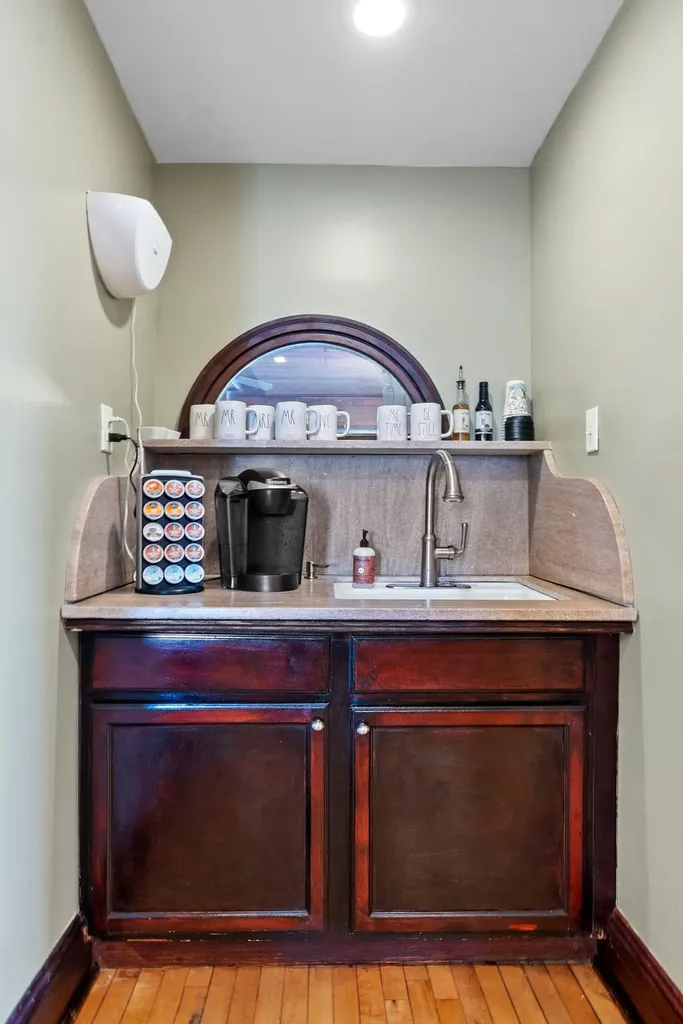 6198 Lexington Road Lancaster KY 40444