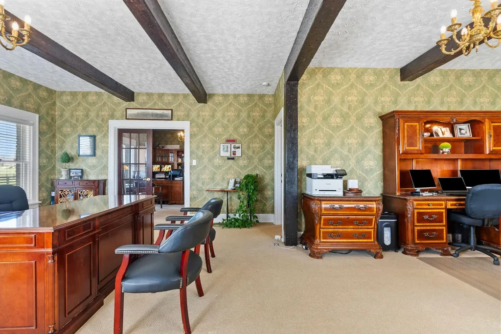 6198 Lexington Road Lancaster KY 40444
