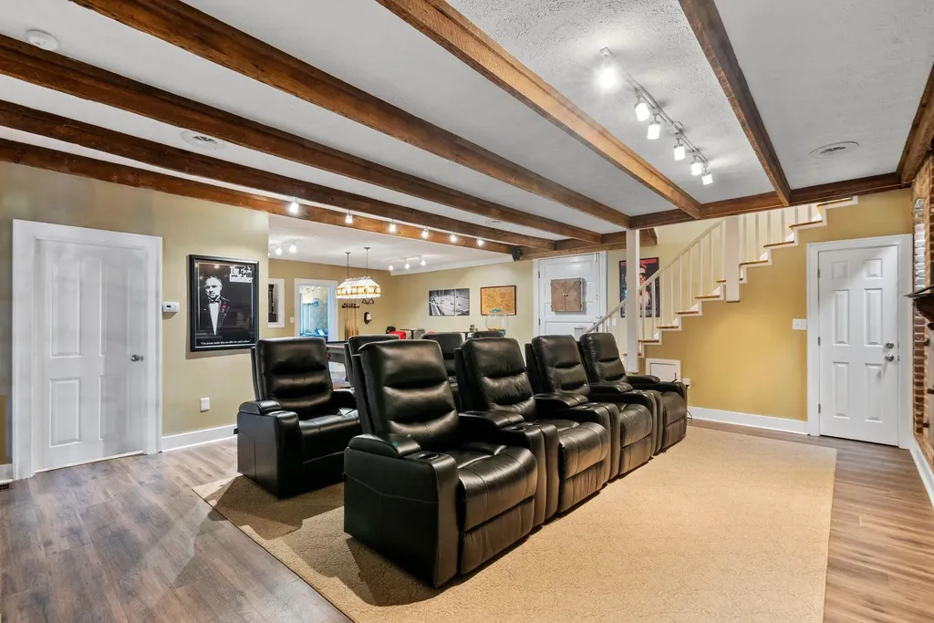 6198 Lexington Road Lancaster KY 40444