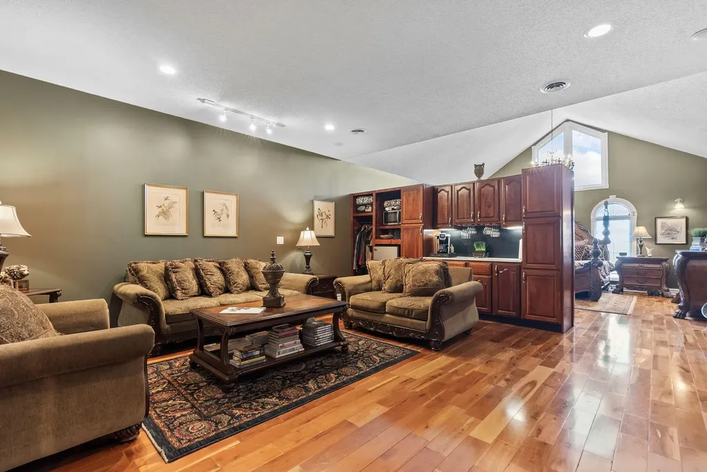 6198 Lexington Road Lancaster KY 40444